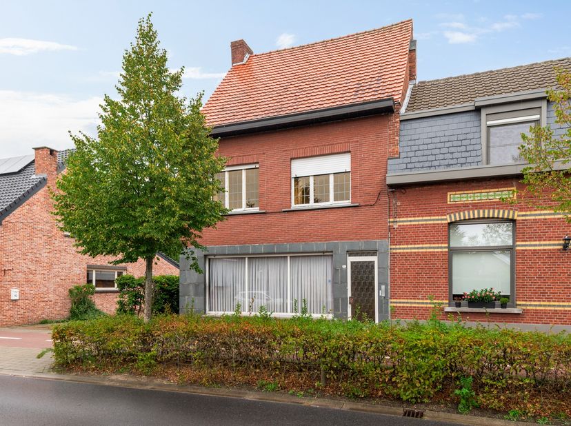 Huis te koop in Pauwelslei 94,
                    2930 Brasschaat