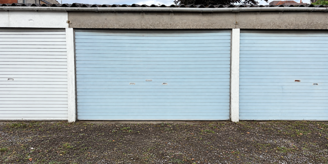 Garage à vendre à Sint-Bernadettestraat 40+, 9000 Gent