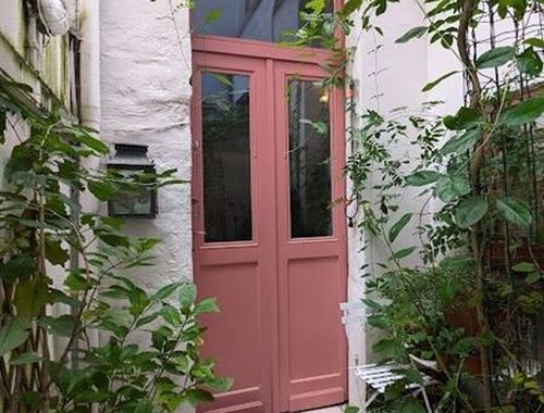                                         Maison à vendre à Ixelles, € 385.000
