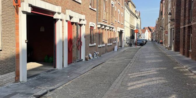 Garage te koop in Hoedenmakersstraat 3 bus 40, 8000 Brugge
