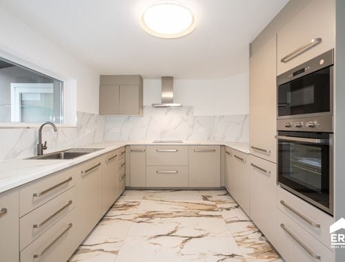                                         Woning te koop in Oplinter, € 380.000
