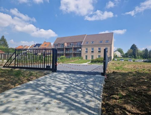                                         Kelder te huur in Moeskroen, € 60
