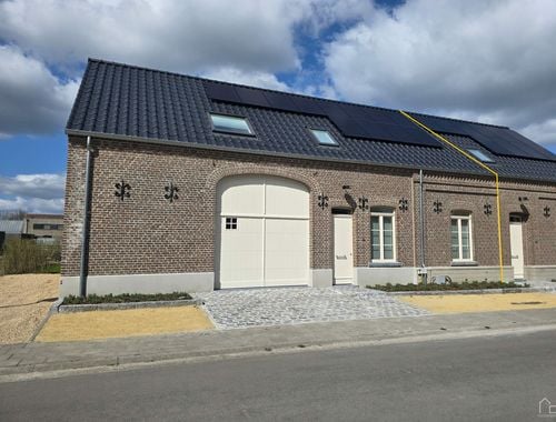                                         Woning te huur in Peer, € 1.250
