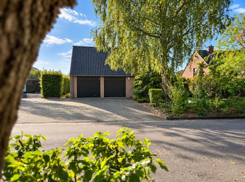 Huis te koop in ,
                    7700 Moeskroen
