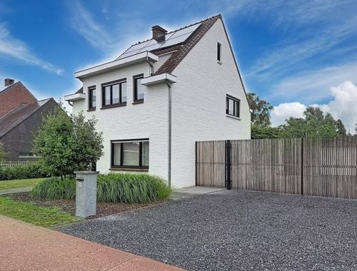                                         Maison à vendre à Lommel, € 385.000
