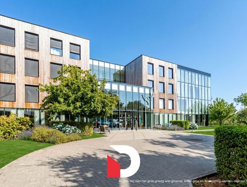                                         Serviceflat te koop in Sint-Pieters, € 180.000
