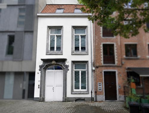                                         Duplex à louer à Antwerpen, € 1.175
