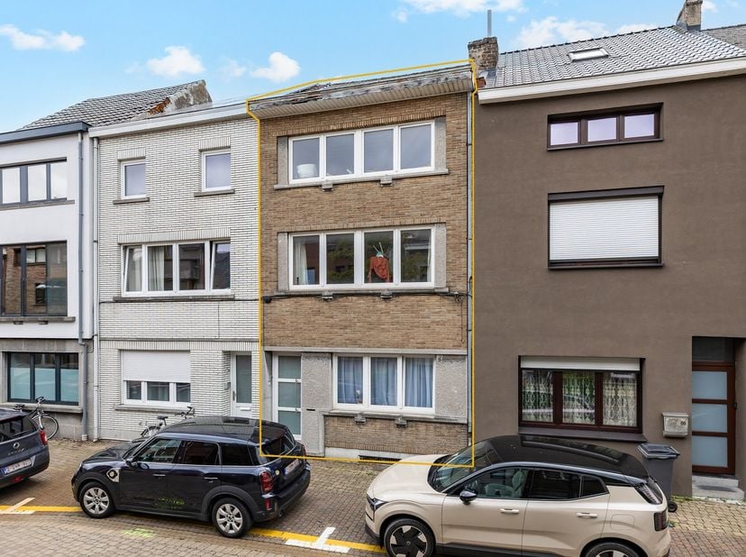Huis te koop in Posthoornstraat 64,
                    9300 Aalst
