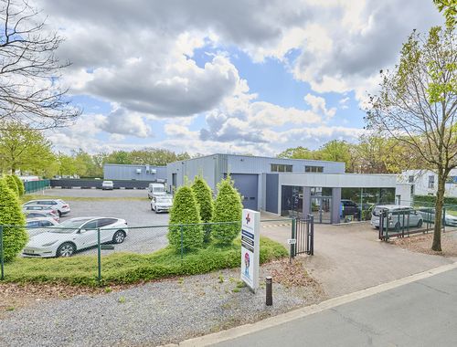                                         Bâtiment d’entreprise à vendre à Genk, € 995.000
