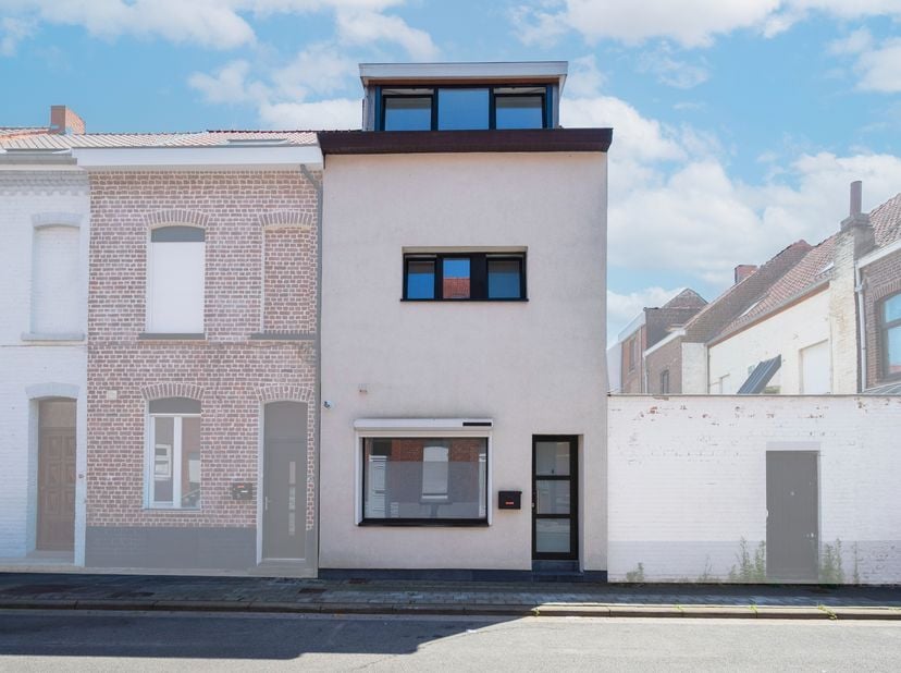 Maison à vendre à Kon. Albertstraat 3,
                    8930 Menen