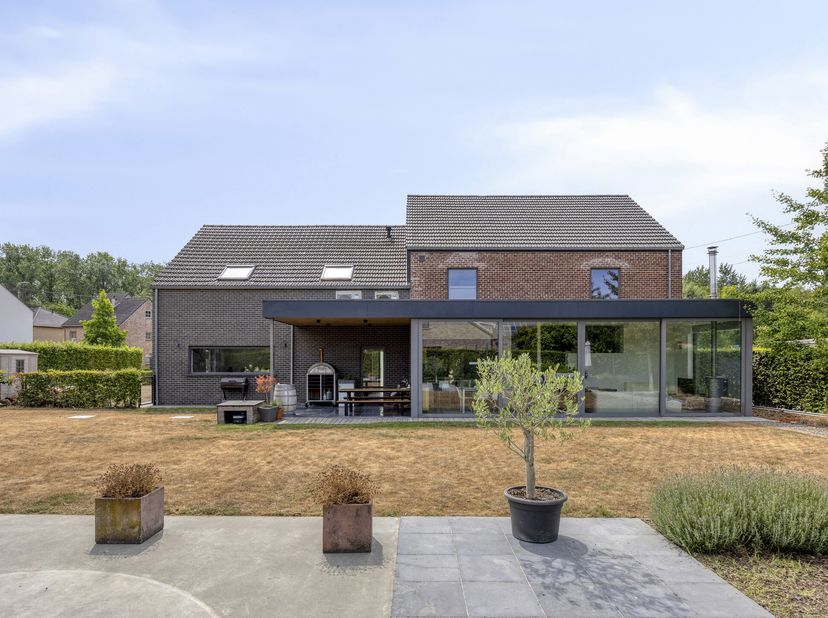 Huis te koop in Terheidse Hoek 4,
                    3221 Nieuwrode
