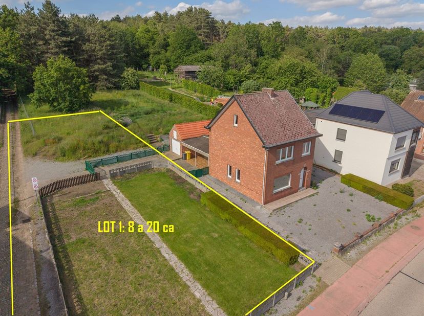TERRAIN À BÂTIR de 8 à 20 ares pour une construction en bordure de rue (lot n° 1 sur le plan), situé à la Rode 80A à 3272 Testelt, à droite du chemin