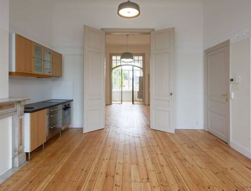                                         Appartement à louer à Tournai, € 780
