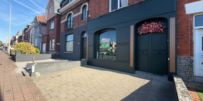 Bedrijfsvastgoed te huur in Avenue du Parc 189, 7700 Moeskroen