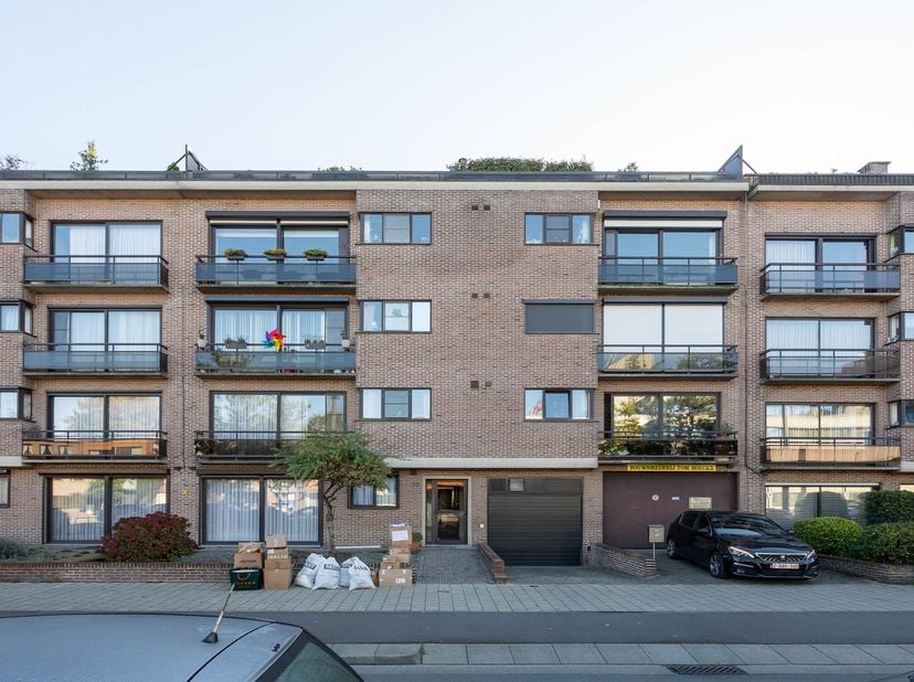 Appartement te koop in Florent Pauwelslei 22,
                    2100 Deurne