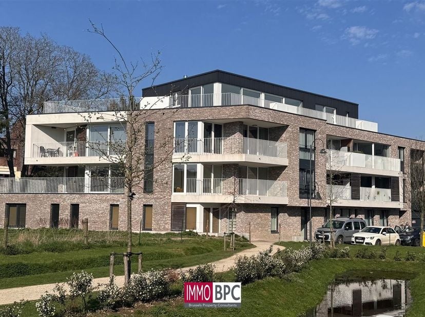 Appartement à vendre
                    à 1082 Berchem-Sainte-Agathe