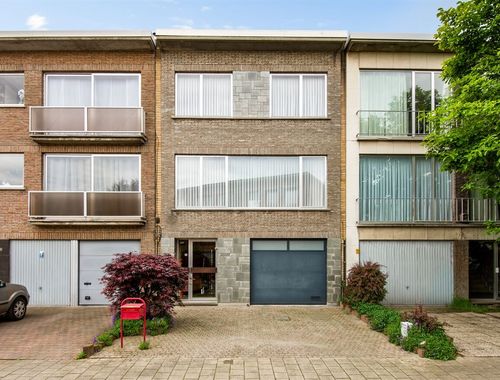                                         Maison unifamiliale à vendre à Deurne, € 390.000
