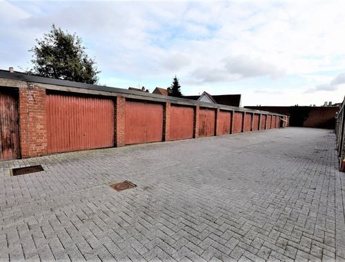                                         Garagebox te huur in Assebroek, € 85
