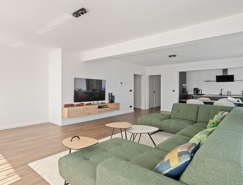                                         Appartement à vendre à Deurne, € 359.000
