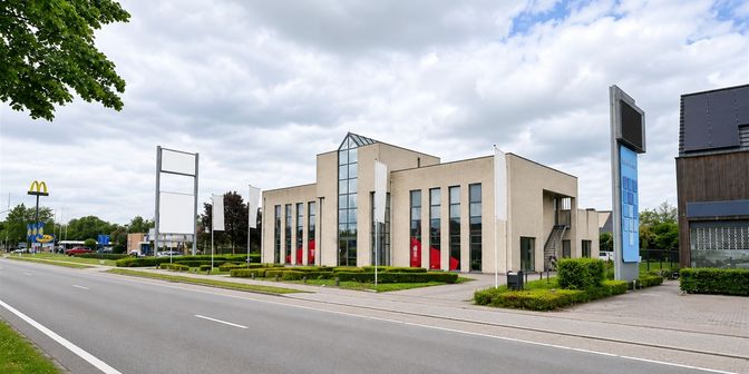 Bedrijfsvastgoed te koop in Antwerpseweg 105, 2440 Geel