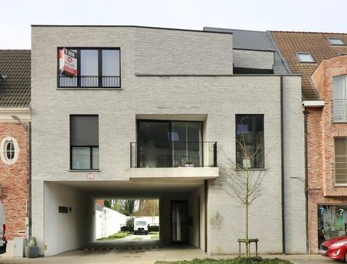                                         Appartement te huur in Eeklo, € 945
