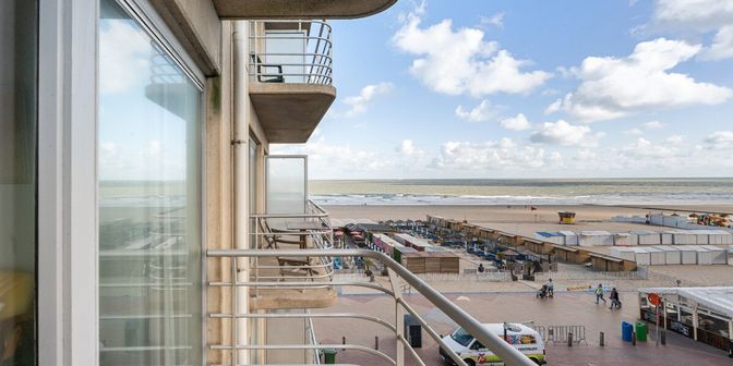 Appartement te koop in Zeedijk 96 bus 513, 8370 Blankenberge
