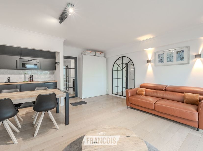 Appartement te koop in Koning Ridderdijk 13 bus 0902,
                    8434 Westende