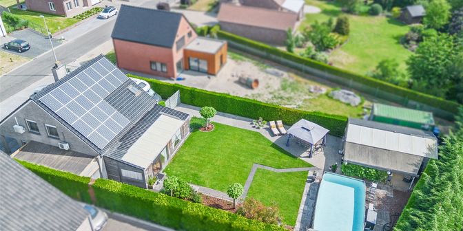 Huis te koop in De Bemmert 55, 3910 Neerpelt