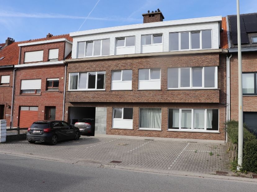 Appartement à louer
                    à 2840 Reet