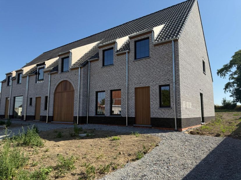 Maison à vendre à Beukhoutstraat 30 - D,
                    8650 Houthulst