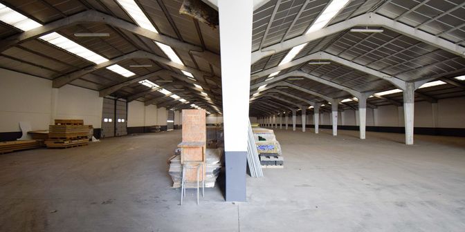 Bien professionnel à louer à Izegemsestraat 95, 8800 Rumbeke