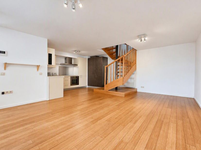 Appartement te huur in ,
                    1050 Elsene