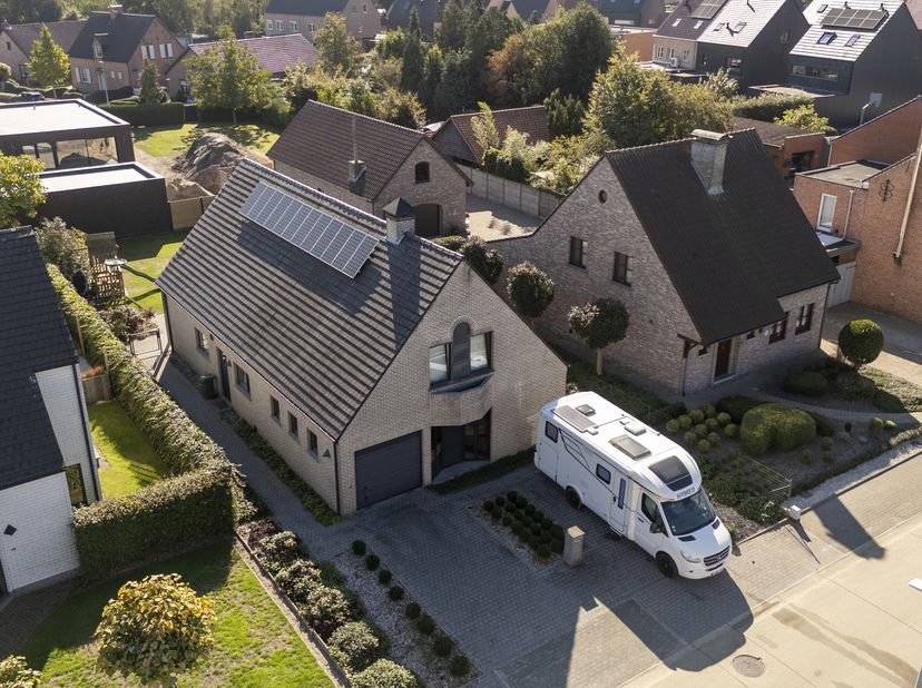 Huis te koop in Neerstraat 12,
                    2370 Arendonk