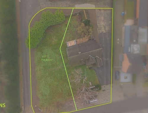                                         Grond te koop in Berlare, € 220.000
