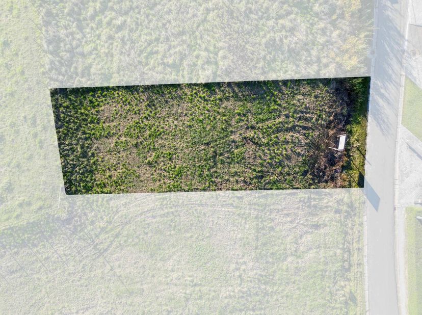 A vendre : Terrain à bâtir jumelé situé en milieu rural à Kiezelstraat, 3730 Hoeselt<br />
Découvrez ce terrain à bâtir jumelé de 4a62ca dans la paisi