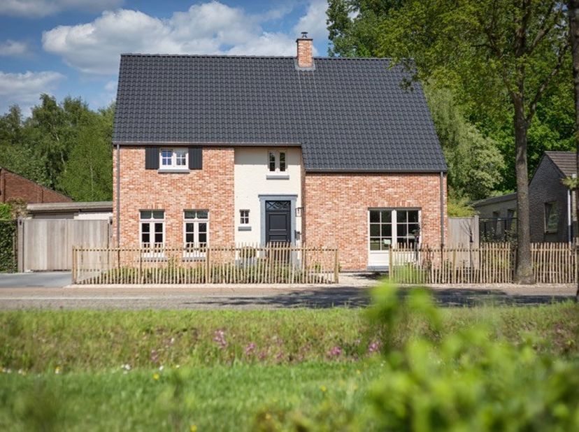 Huis te koop in Koorstraat lot 2,
                    3510 Kermt