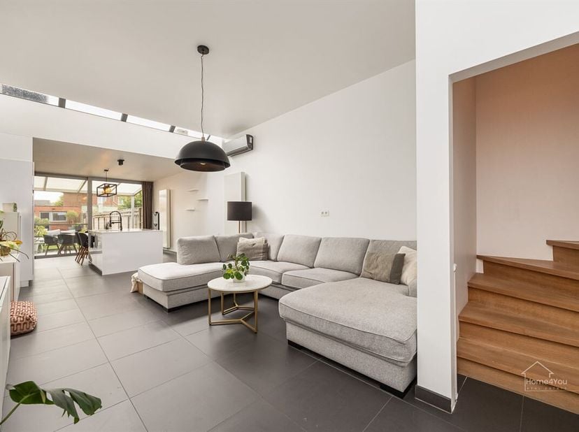 Instapklare gezinswoning met 3 slaapkamers, zonnige tuin en EPC A in hartje Duffel<br />
Op zoek naar een gezellige, instapklare woning op een toploca