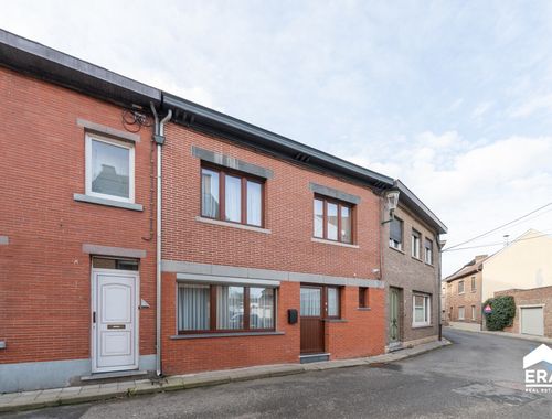                                         Maison à vendre à Zoutleeuw, € 360.000
