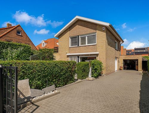                                        Villa te koop in Heist-aan-Zee, € 665.000
