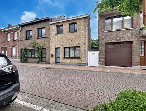                                        Woning te koop in Kapellen, € 349.000
