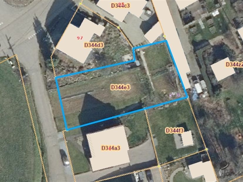 Goed gelegen bouwgrond in Rillaar met een totale oppervlakte van 733m². Dit ruime terrein biedt uitstekende mogelijkheden voor nieuwbouw en is ideaal