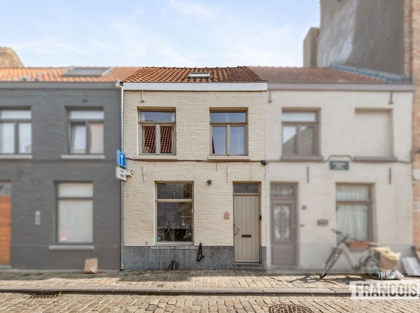 Maison à vendre à Balsemboomstraat 75,
                    8000 Brugge