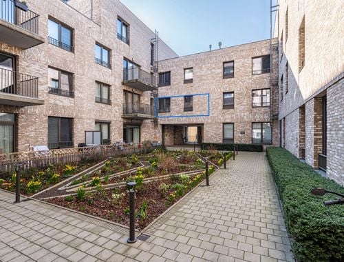                                        Appartement à vendre à Wilrijk, € 299.000
