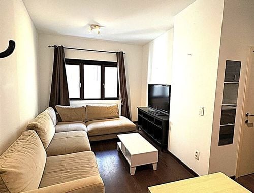                                         Studio avec coin lit à vendre à Bruxelles, € 235.000
