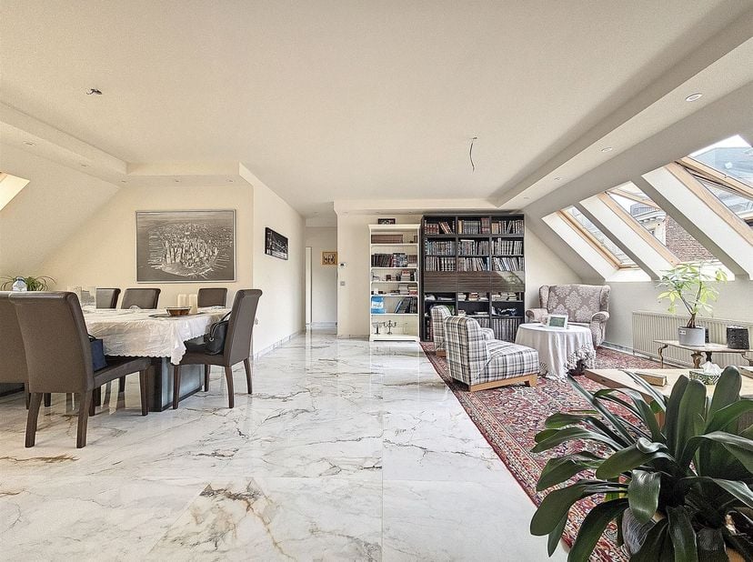 Appartement à vendre
                    à 2018 Antwerpen