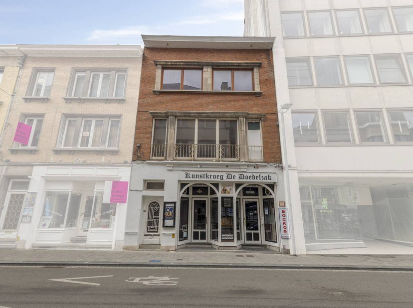 Appartement te koop in Budastraat 15,
                    8500 Kortrijk