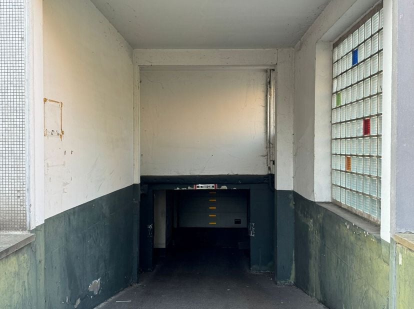 Garage à vendre
                    à 2140 Borgerhout