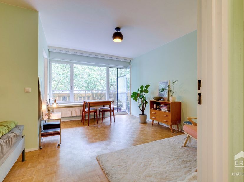 Schaarbeek  Studio te koop in de wijk JosaphatDeze studio van 36 m² (bruto EPC-oppervlakte) is gelegen nabij het Josaphatpark in Schaarbeek en zal u b