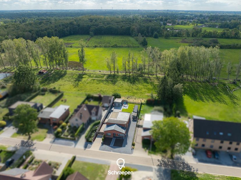 Huis te koop in Sparrenweg 6,
                    3520 Zonhoven