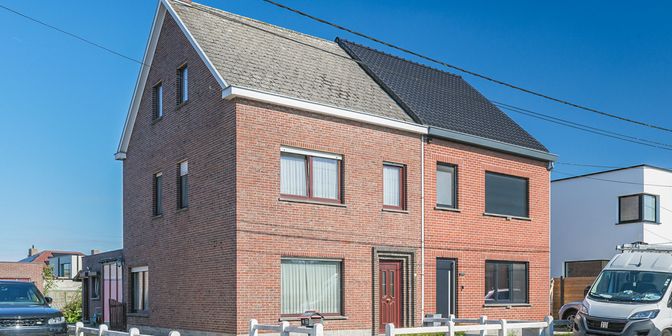 Maison à vendre à Sint-Elooistraat 4, 9820 Merelbeke